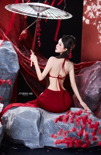 TUYỆT SẮC9